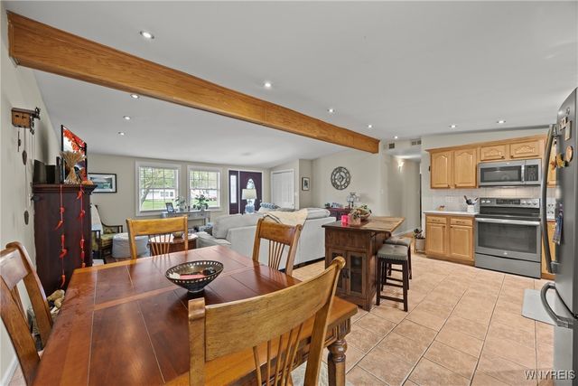 1085 East Park Road, Grand Island, NY 14072