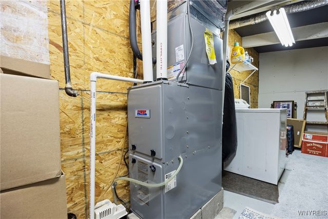 1085 East Park Road, Grand Island, NY 14072