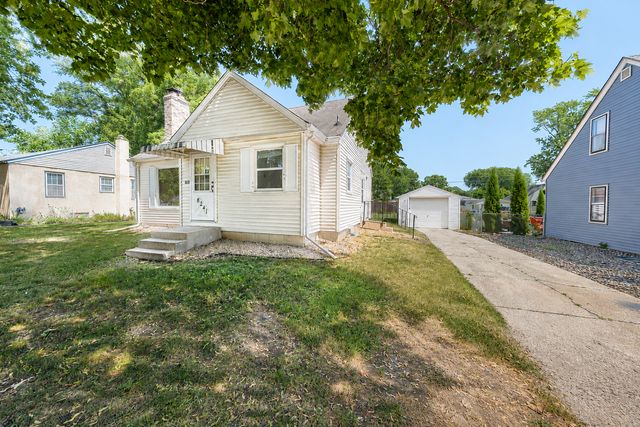 8241 Wentworth Avenue S, Bloomington, MN 55420