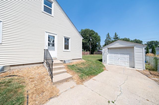 8241 Wentworth Avenue S, Bloomington, MN 55420