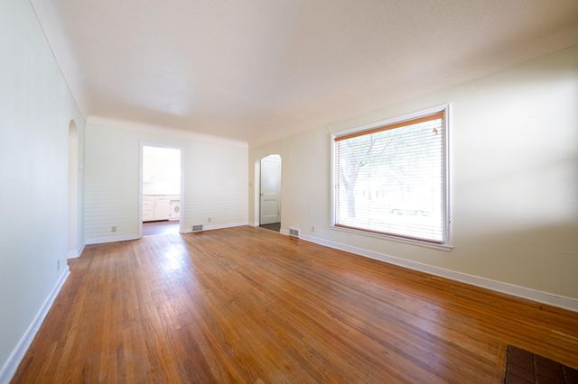 8241 Wentworth Avenue S, Bloomington, MN 55420