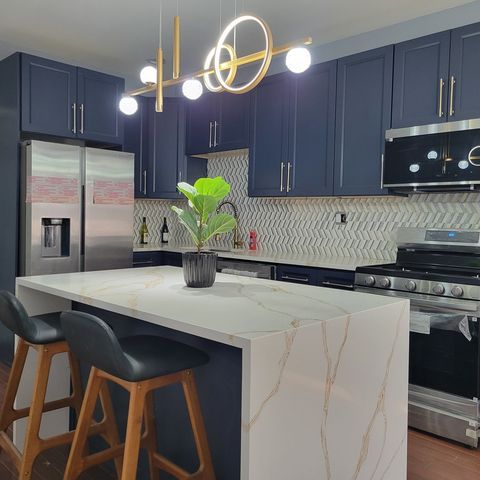 10133 S Aberdeen Street, Chicago, IL 60643