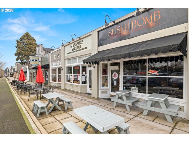 1721 DOLLAR St, West Linn, OR 97068