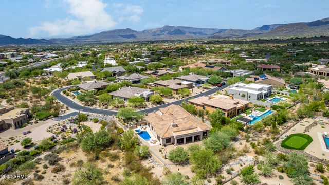 37143 N GREYTHORN Circle, Carefree, AZ 85377