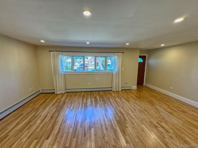 203-30 28th Avenue 1, Bayside, NY 11360