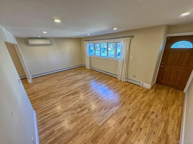 203-30 28th Avenue 1, Bayside, NY 11360