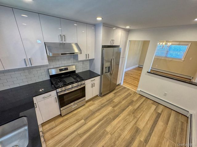 203-30 28th Avenue 1, Bayside, NY 11360