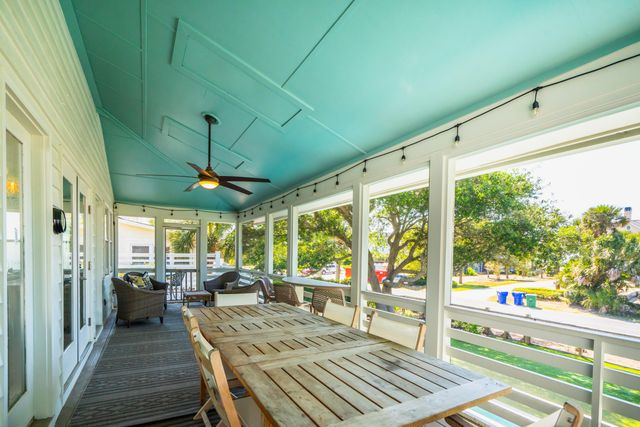 312 Charleston Boulevard, Isle Of Palms, SC 29451