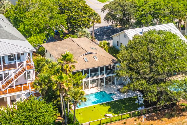 312 Charleston Boulevard, Isle Of Palms, SC 29451