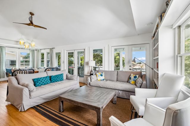 312 Charleston Boulevard, Isle Of Palms, SC 29451