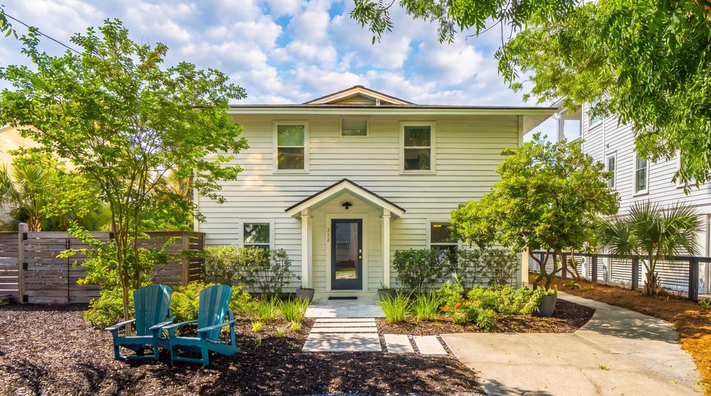 312 Charleston Boulevard, Isle Of Palms, SC 29451