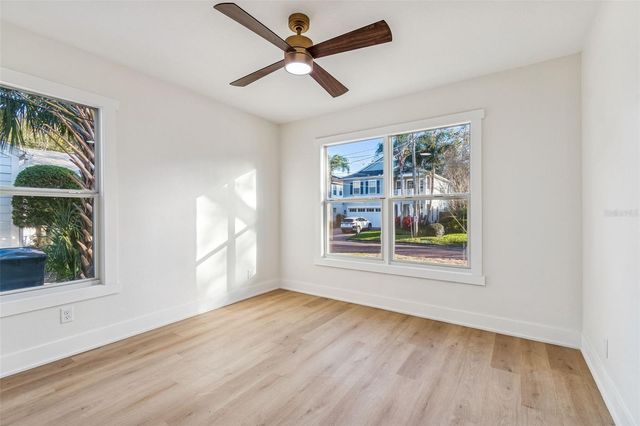 3511 W BARCELONA STREET, Tampa, FL 33629