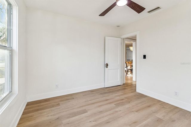 3511 W BARCELONA STREET, Tampa, FL 33629