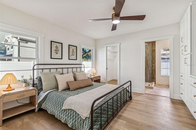 3511 W BARCELONA STREET, Tampa, FL 33629