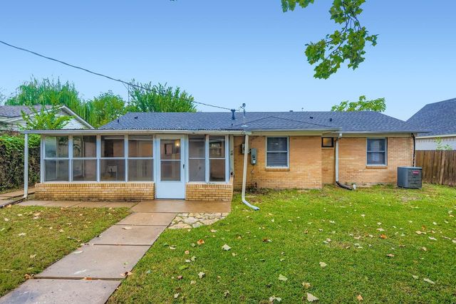 110 W Marguerita Drive, Garland, TX 75040