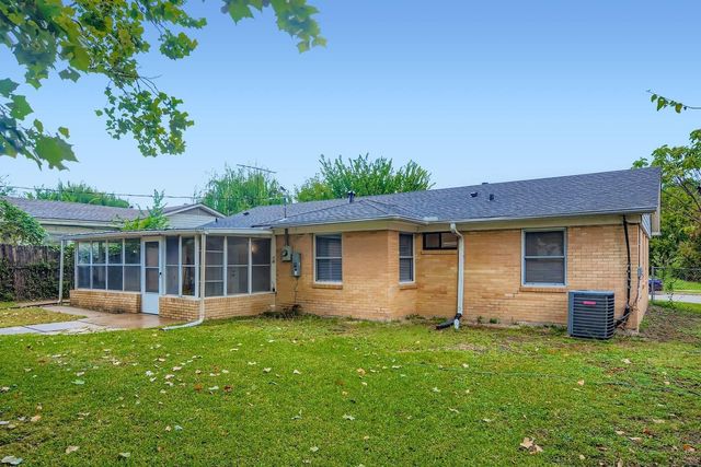 110 W Marguerita Drive, Garland, TX 75040