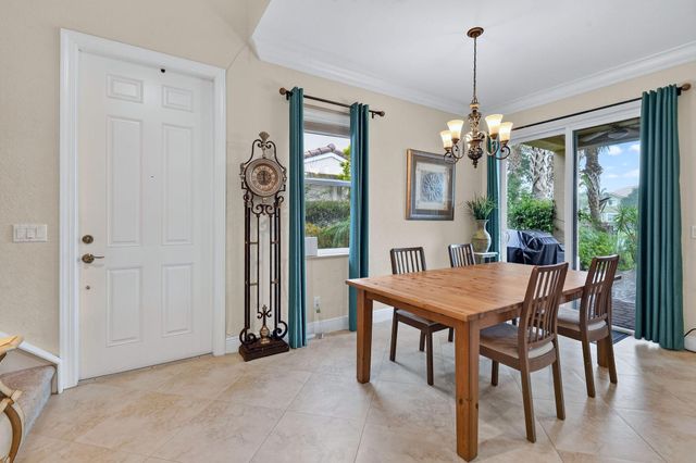 4624 Cadiz Circle, Palm Beach Gardens, FL 33418