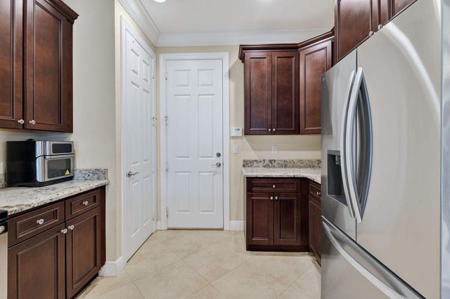 4624 Cadiz Circle, Palm Beach Gardens, FL 33418
