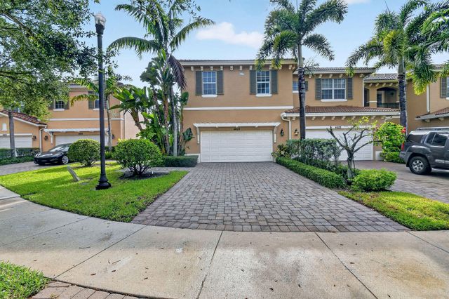 4624 Cadiz Circle, Palm Beach Gardens, FL 33418