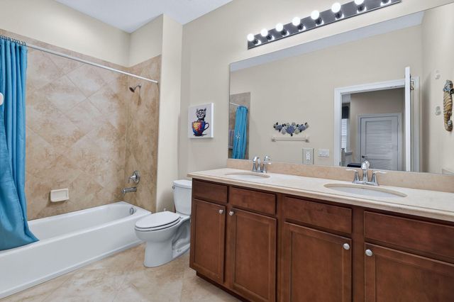 4624 Cadiz Circle, Palm Beach Gardens, FL 33418