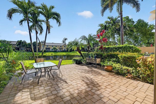 4624 Cadiz Circle, Palm Beach Gardens, FL 33418