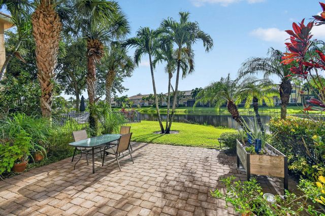 4624 Cadiz Circle, Palm Beach Gardens, FL 33418