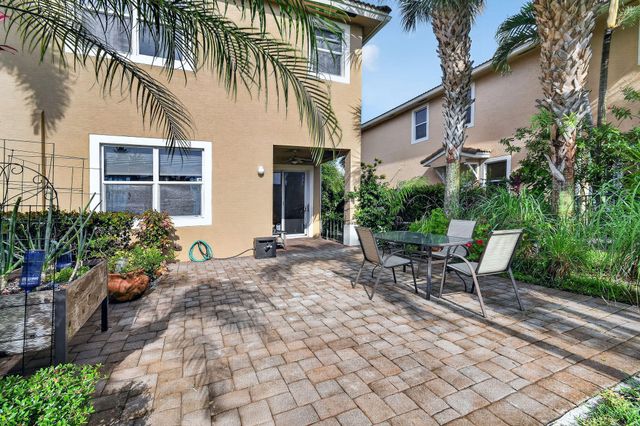 4624 Cadiz Circle, Palm Beach Gardens, FL 33418