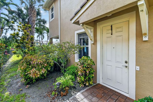 4624 Cadiz Circle, Palm Beach Gardens, FL 33418