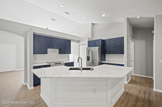 425 La Veta Drive, Melbourne, FL 32904