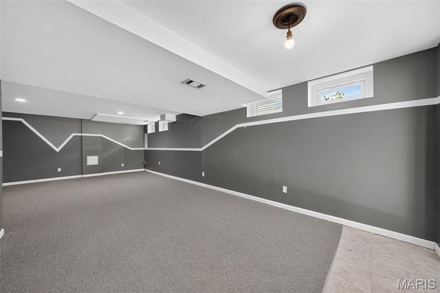 12123 Josephine Marie Drive, Maryland Heights, MO 63043