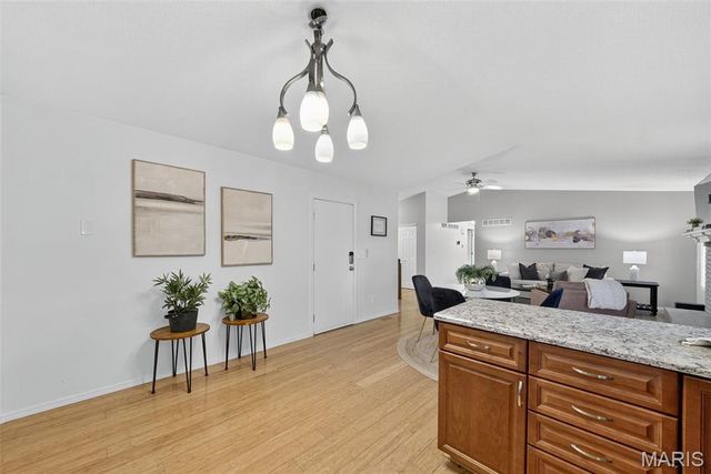 12123 Josephine Marie Drive, Maryland Heights, MO 63043