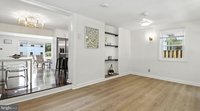 10313 SUMMIT AVE, Kensington, MD 20895