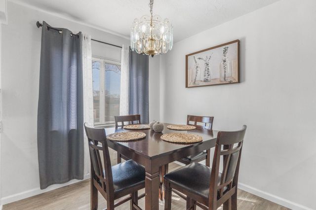 1708 Wheeler Avenue SE, Albuquerque, NM 87106