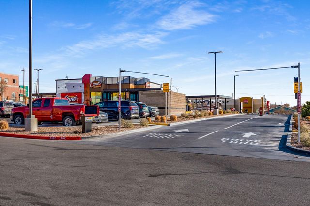 1708 Wheeler Avenue SE, Albuquerque, NM 87106