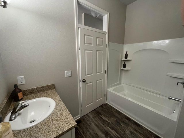 318 Julie Court, Belleville, WI 53508