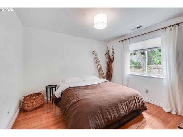506 HAUSSLER Rd, Kelso, WA 98626