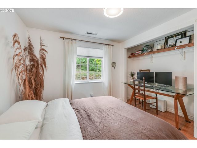 506 HAUSSLER Rd, Kelso, WA 98626
