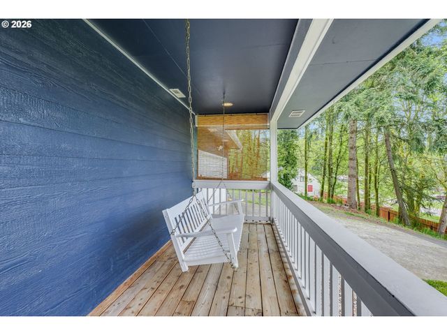 506 HAUSSLER Rd, Kelso, WA 98626