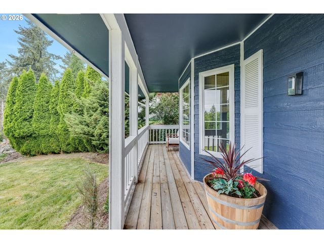 506 HAUSSLER Rd, Kelso, WA 98626