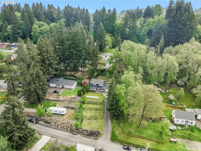506 HAUSSLER Rd, Kelso, WA 98626