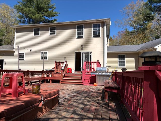 771 Gibson Hill Road, Coventry, RI 02827