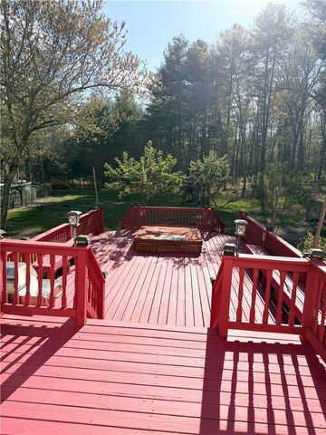 771 Gibson Hill Road, Coventry, RI 02827