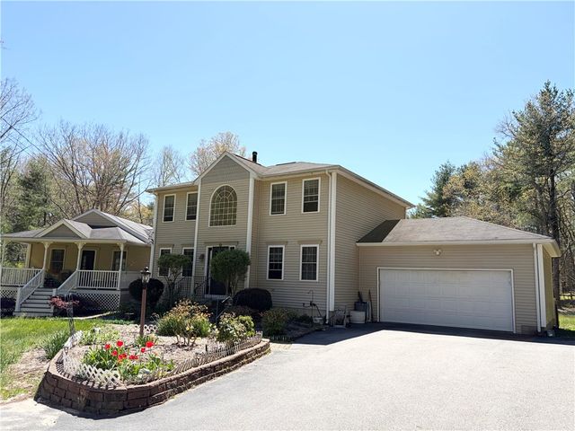 771 Gibson Hill Road, Coventry, RI 02827