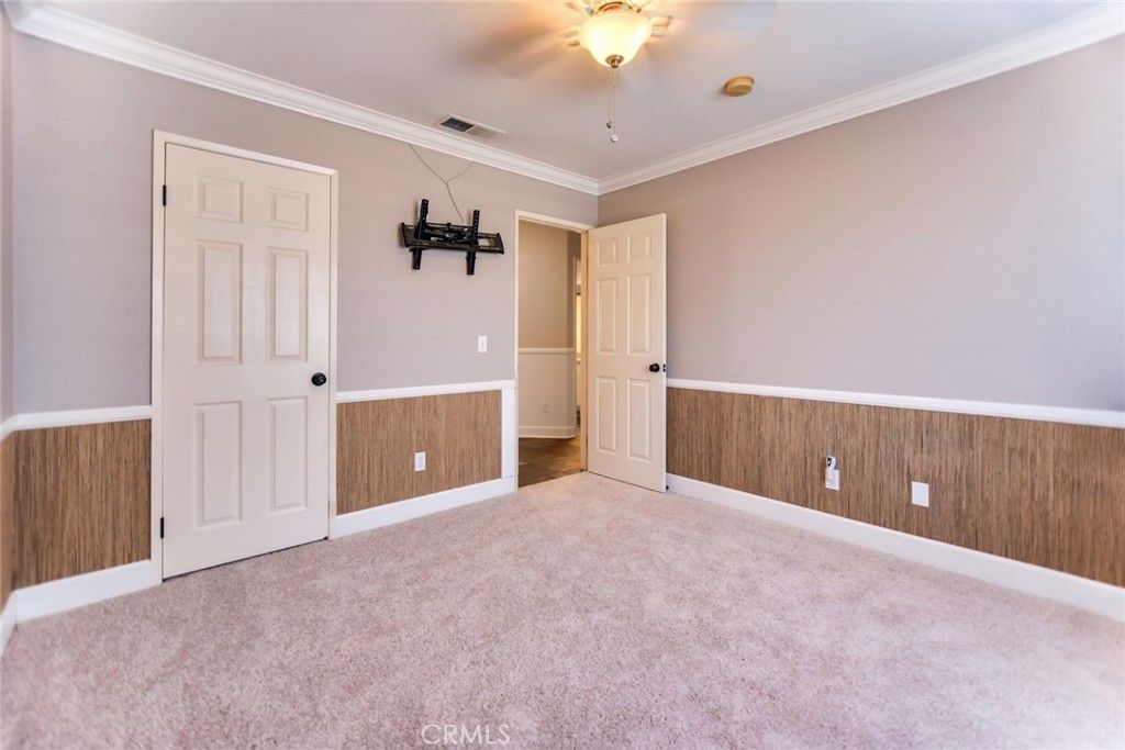 Image 11 of property listing at 27442 Barcelona, Corona, CA 92883