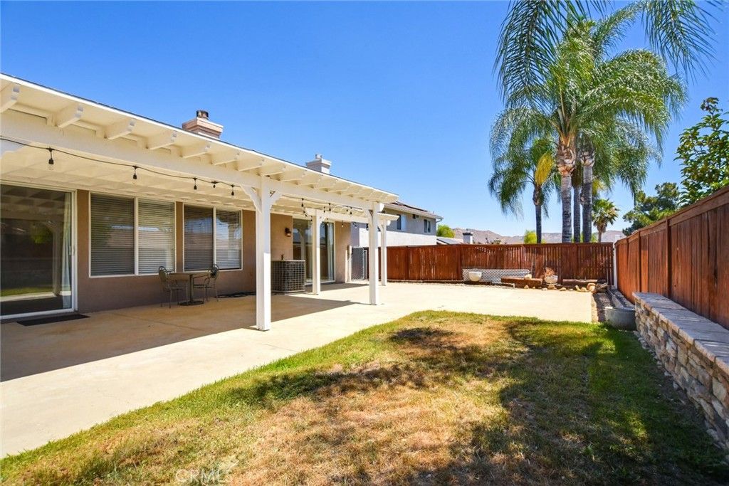 Image 20 of property listing at 27442 Barcelona, Corona, CA 92883