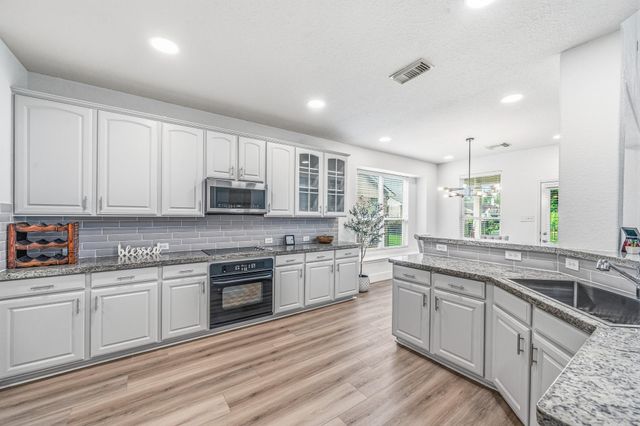 8011 Emperors Pass, Missouri City, TX 77459