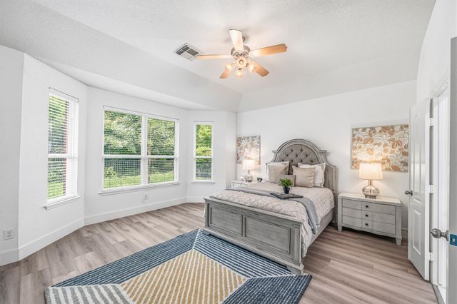 8011 Emperors Pass, Missouri City, TX 77459