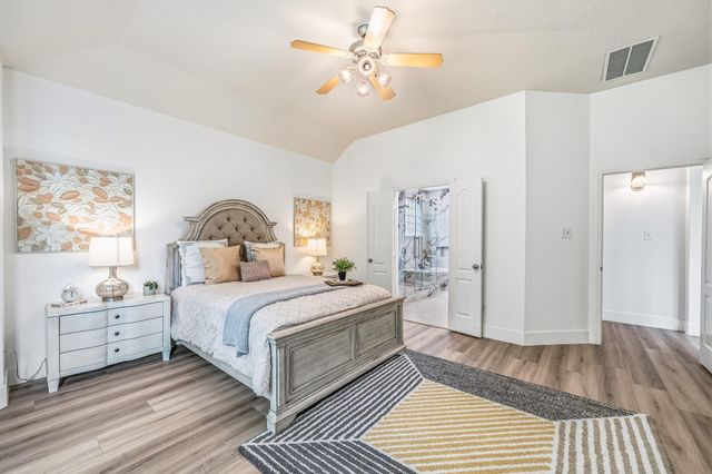 8011 Emperors Pass, Missouri City, TX 77459