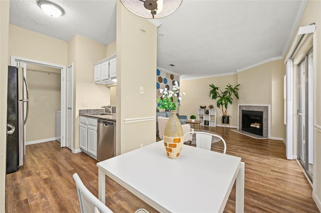 12166 Metric BLVD 246, Austin, TX 78758