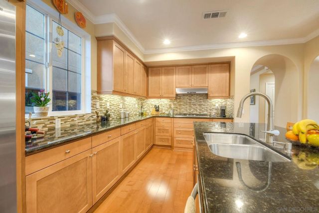 17135 Glen Aspen Dr, San Diego, CA 92127